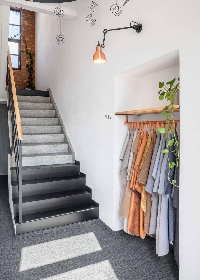 Boutique Hotel Mezi Svy Hradec Králové Exteriör bild