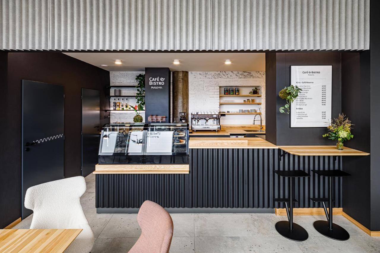 Boutique Hotel Mezi Svy Hradec Králové Exteriör bild